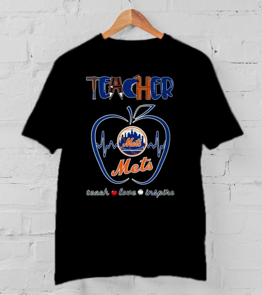 New York Mets Teacher Heartbeat Apple Teach Love Inspire 2025 T-Shirt