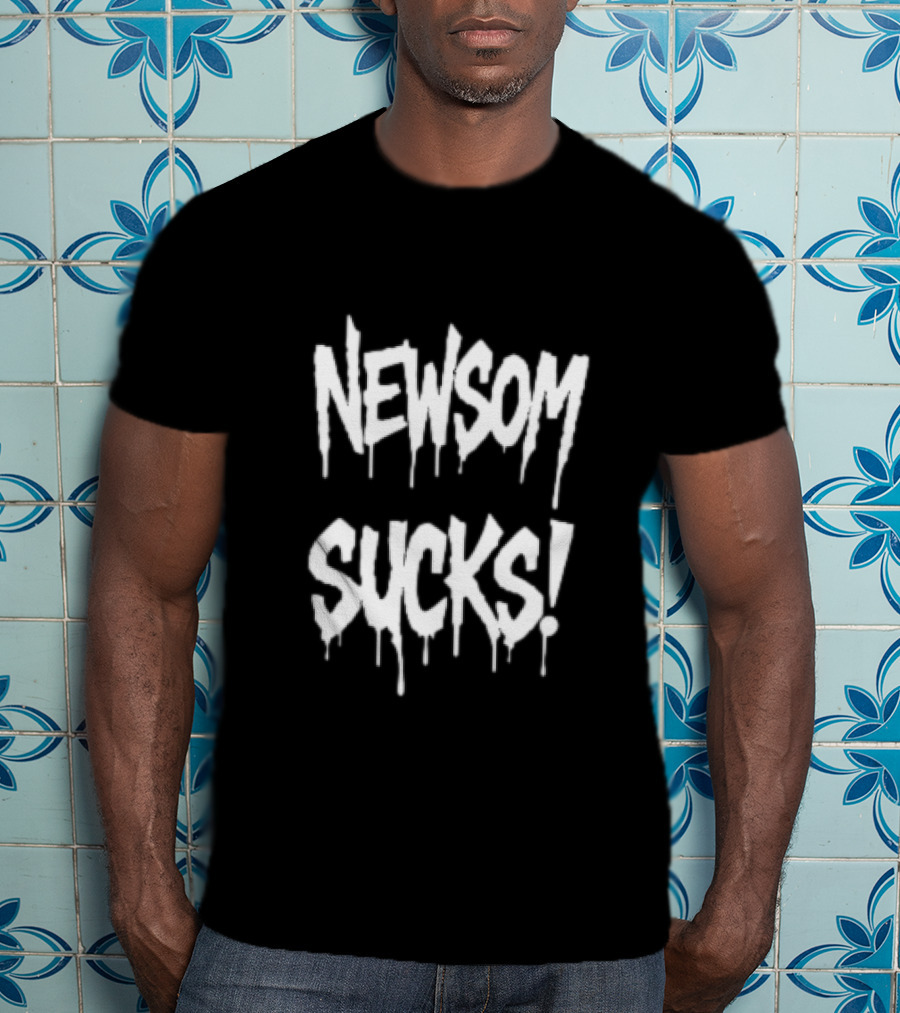 Newson Sucks Dripping Graffiti Style Text T-Shirt