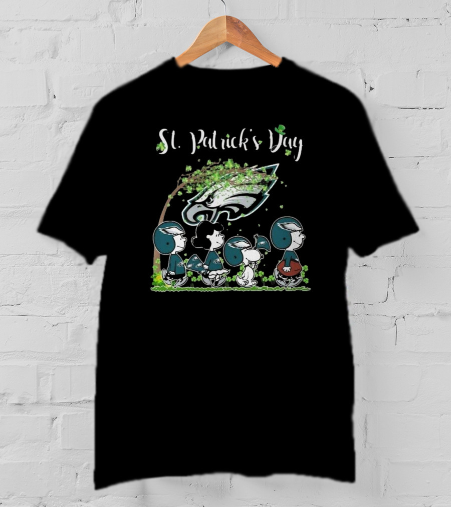 St Patrick's Day Peanuts Philadelphia Eagles Football Celebration T-Shirt