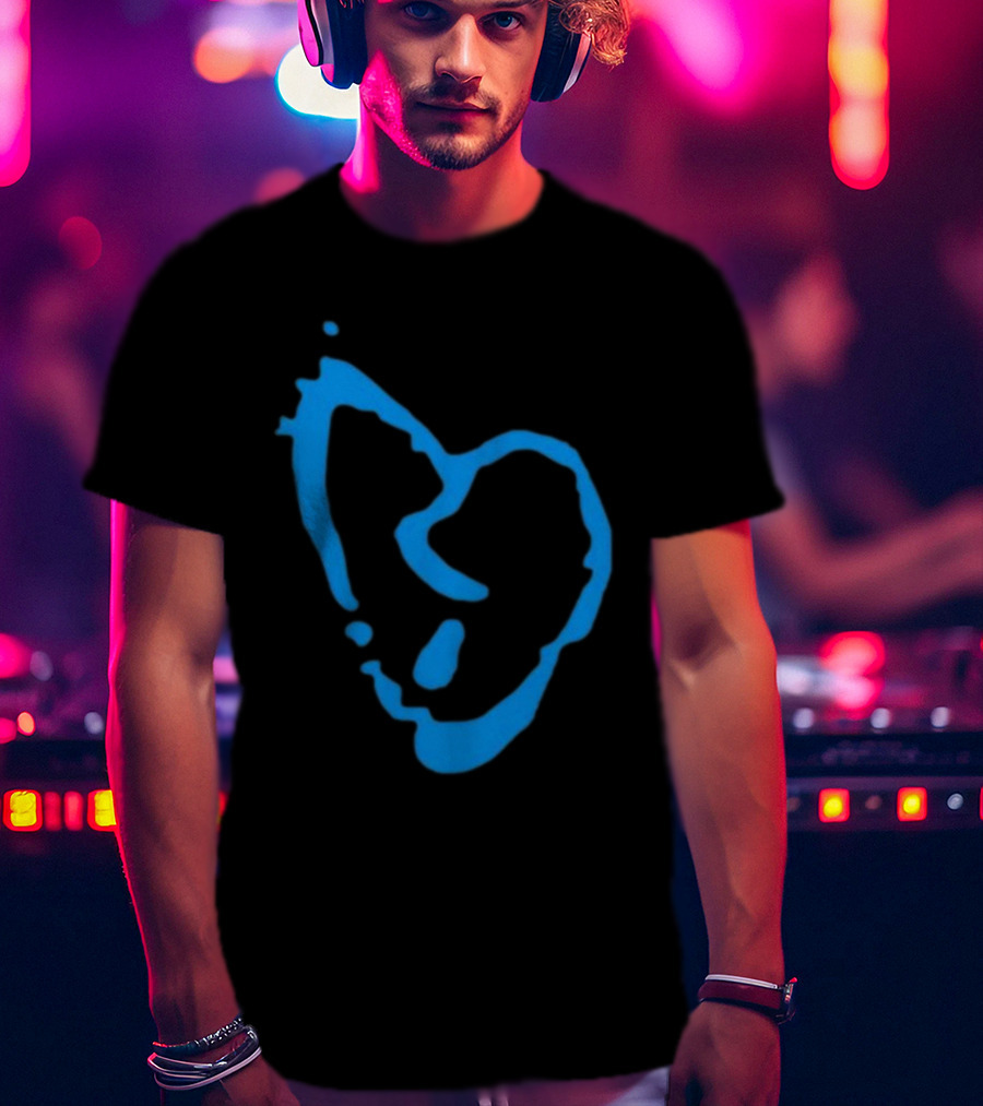 Revenge Lightning Heartbreak Blue Broken Heart Outline T-Shirt