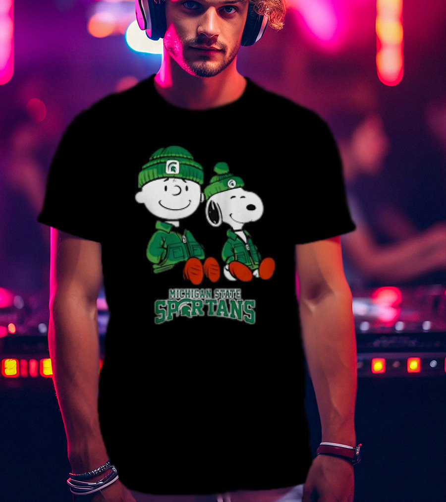 Snoopy And Charlie Brown Michigan State Spartans Green Apparel T-Shirt