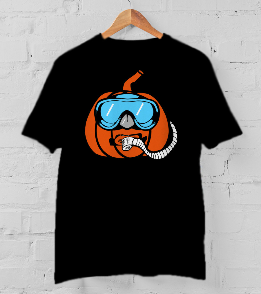 Scuba Pumpkin Halloween Snorkeling Mask T-Shirt