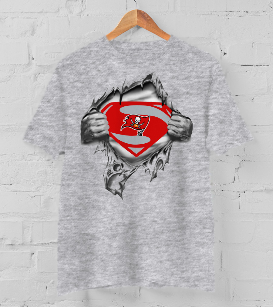 Superman Shield Buccaneers Pirate Logo Ripped Chest Effect T-Shirt