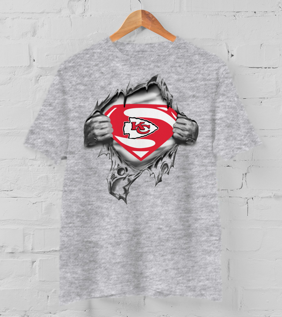 Kansas City Chiefs Super Logo Breakthrough T-Shirt