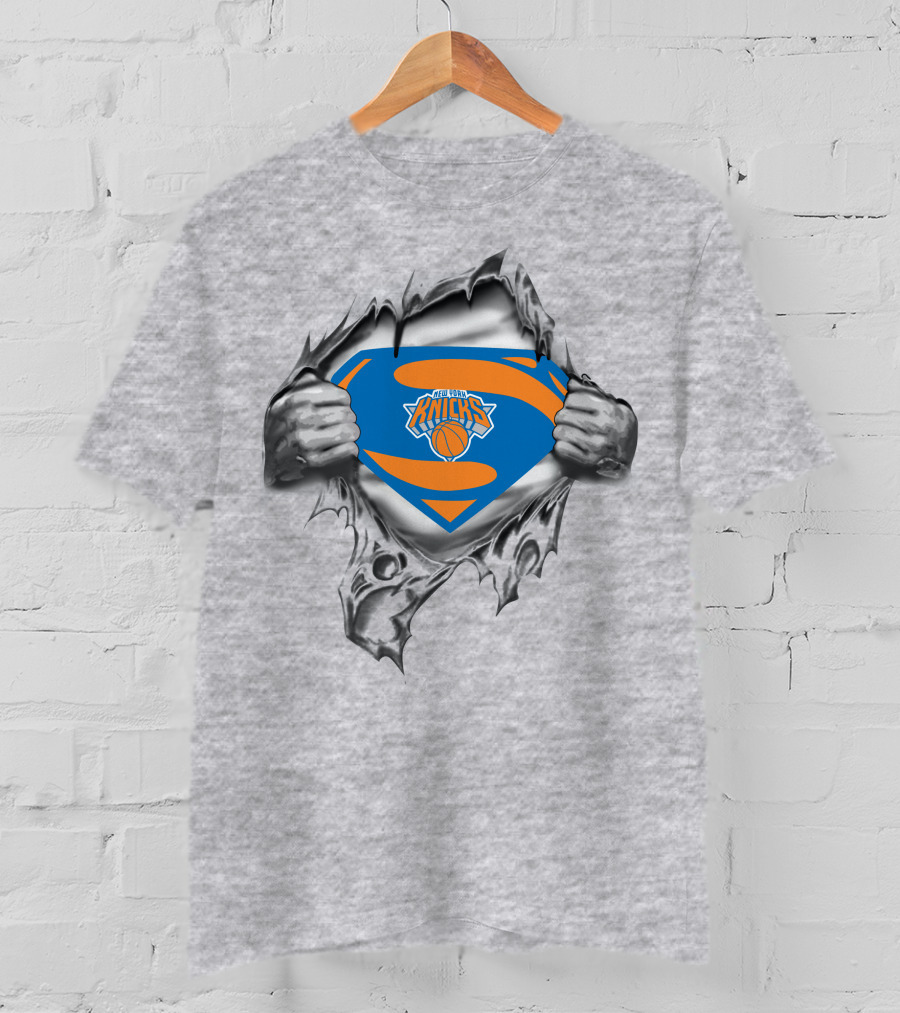 New York Knicks Superman Logo Basketball Fan T-Shirt