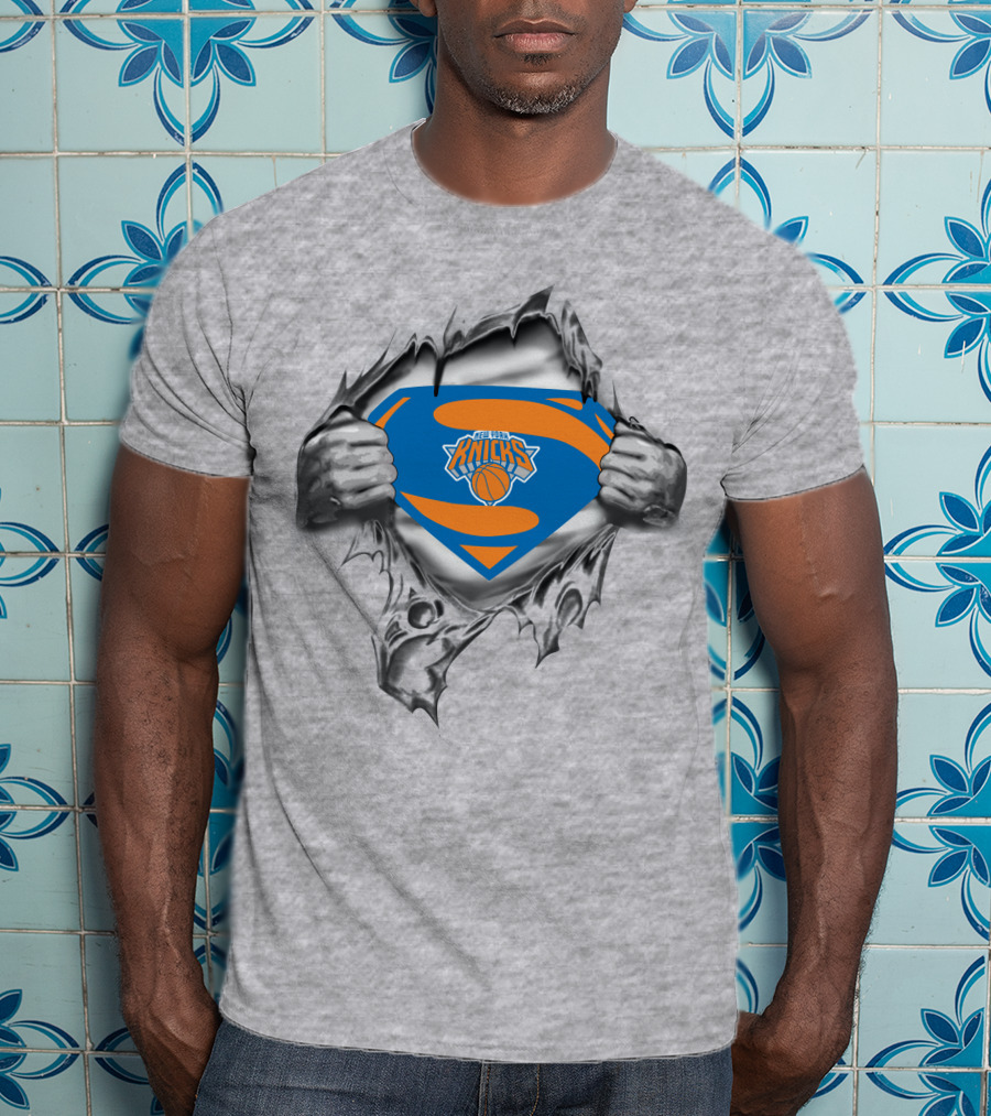 New York Knicks Superman Logo Basketball Fan T-Shirt