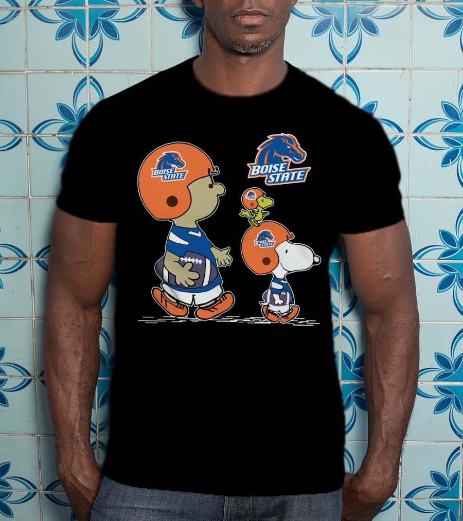 Boise State Broncos Snoopy And Woodstock Football Adventure T-Shirt