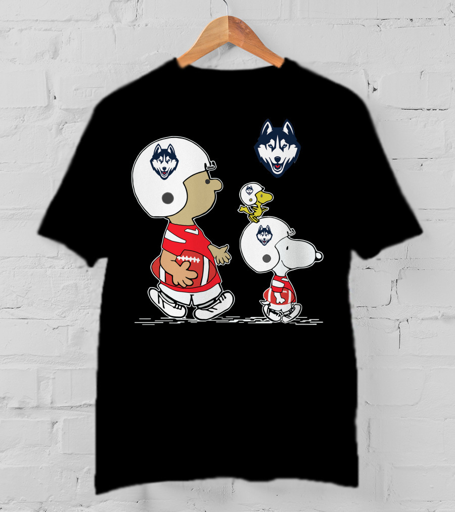 Connecticut Huskies Snoopy Football Team Pals T-Shirt