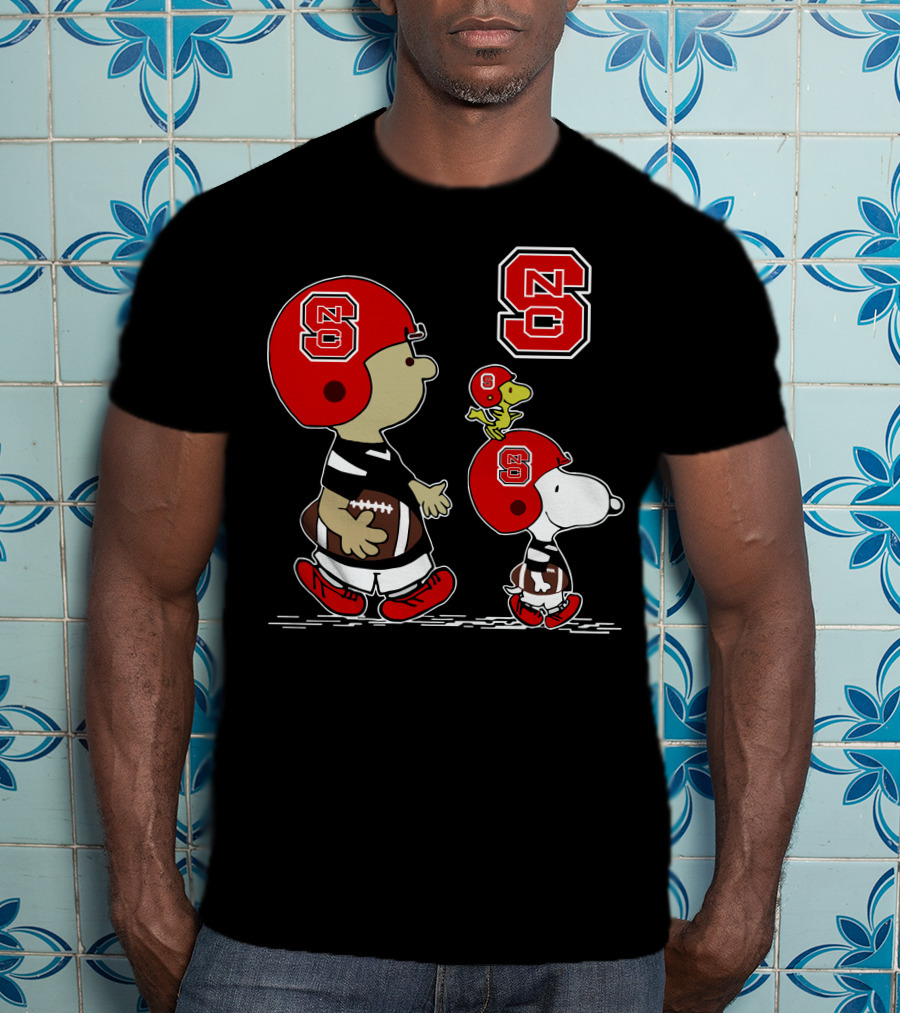 NC State Wolfpack Snoopy Football Helmet Peanuts Characters T-Shirt