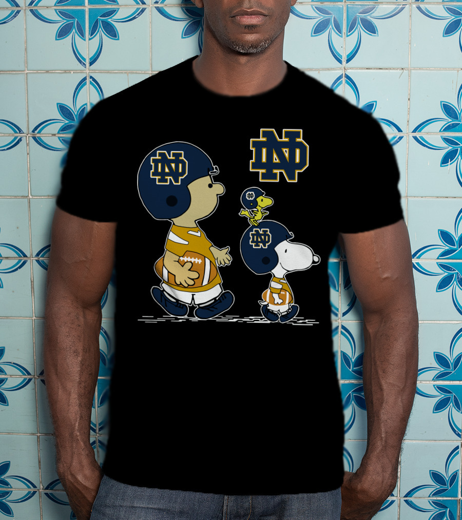 Notre Dame Football Snoopy And Woodstock In Helmets T-Shirt