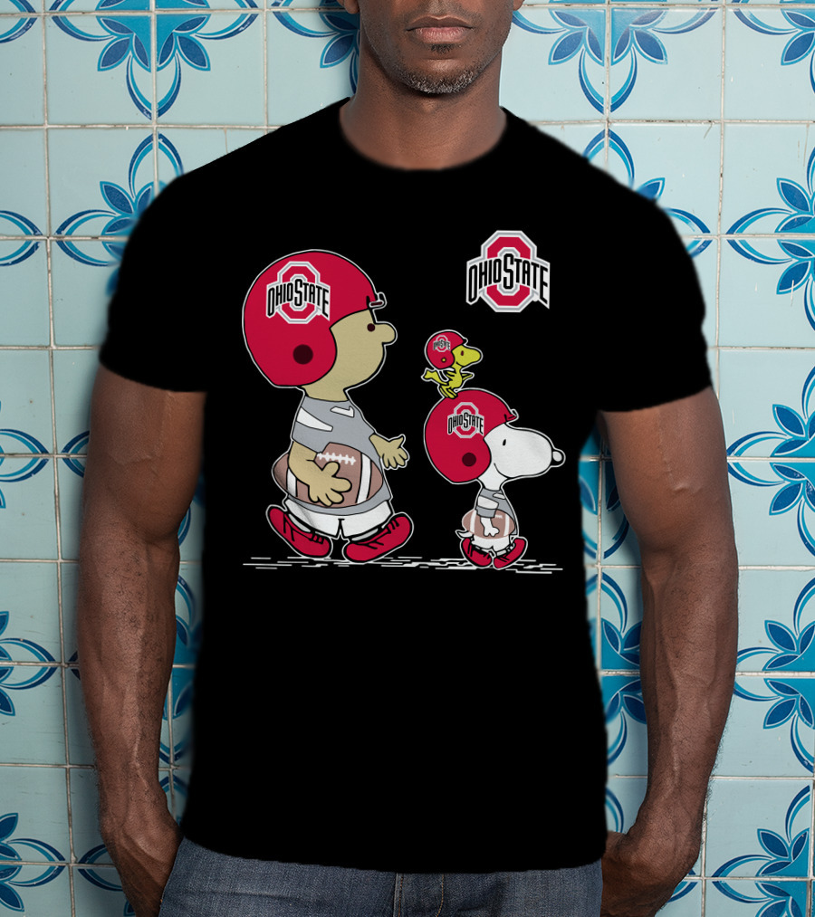 Ohio State Peanuts Snoopy Woodstock Football Team Helmets T-Shirt