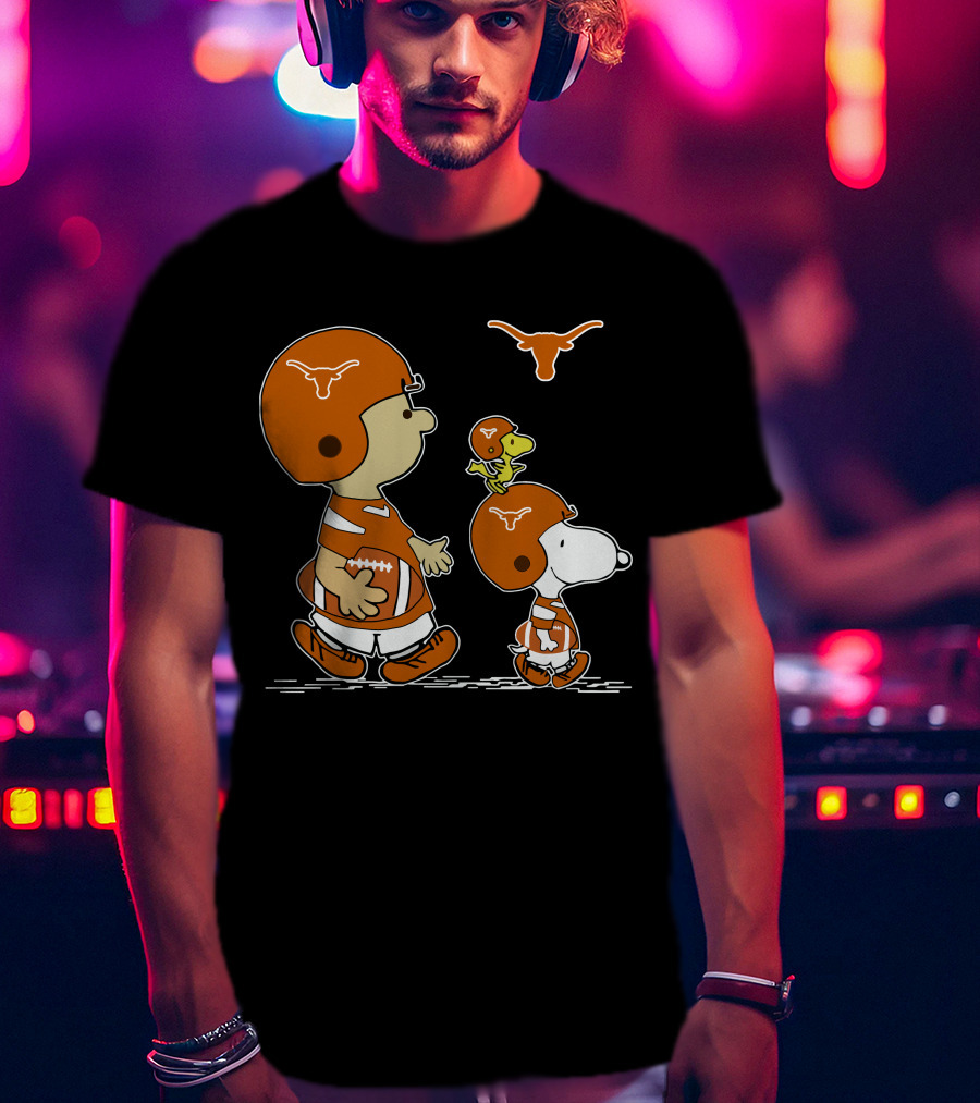 Texas Longhorns Football Snoopy And Woodstock Charlie Brown Peanuts T-Shirt