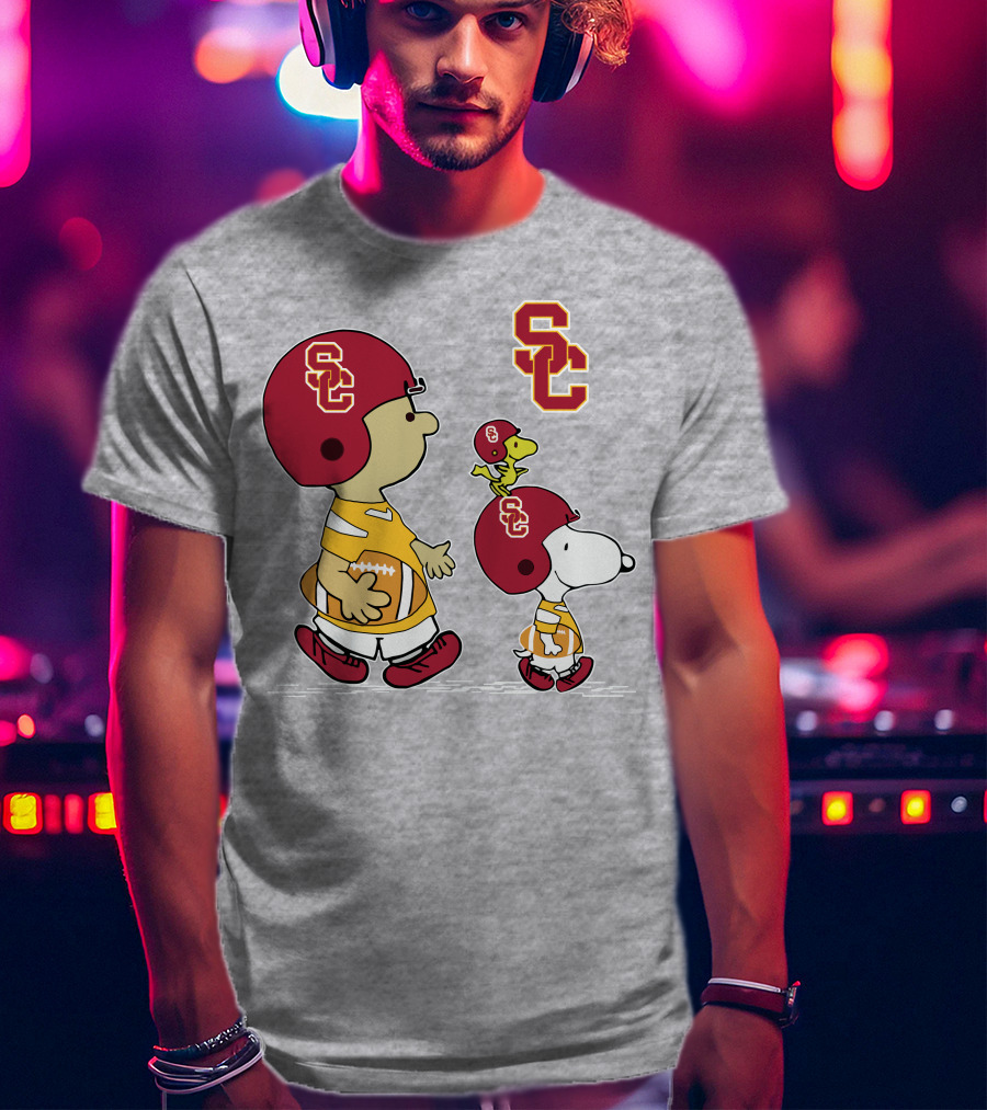 USC Trojans Snoopy Charlie Brown Woodstock Football Helmets T-Shirt