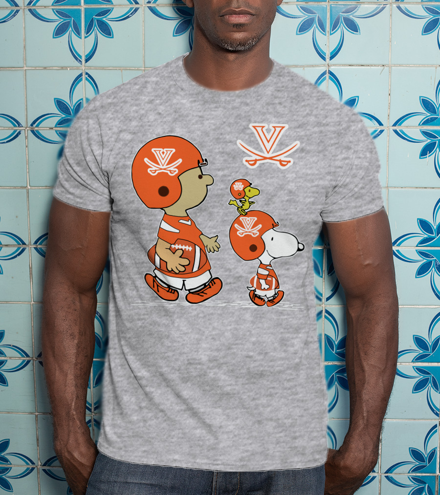 Virginia Cavaliers Snoopy Charlie Brown Football Peanuts T-Shirt