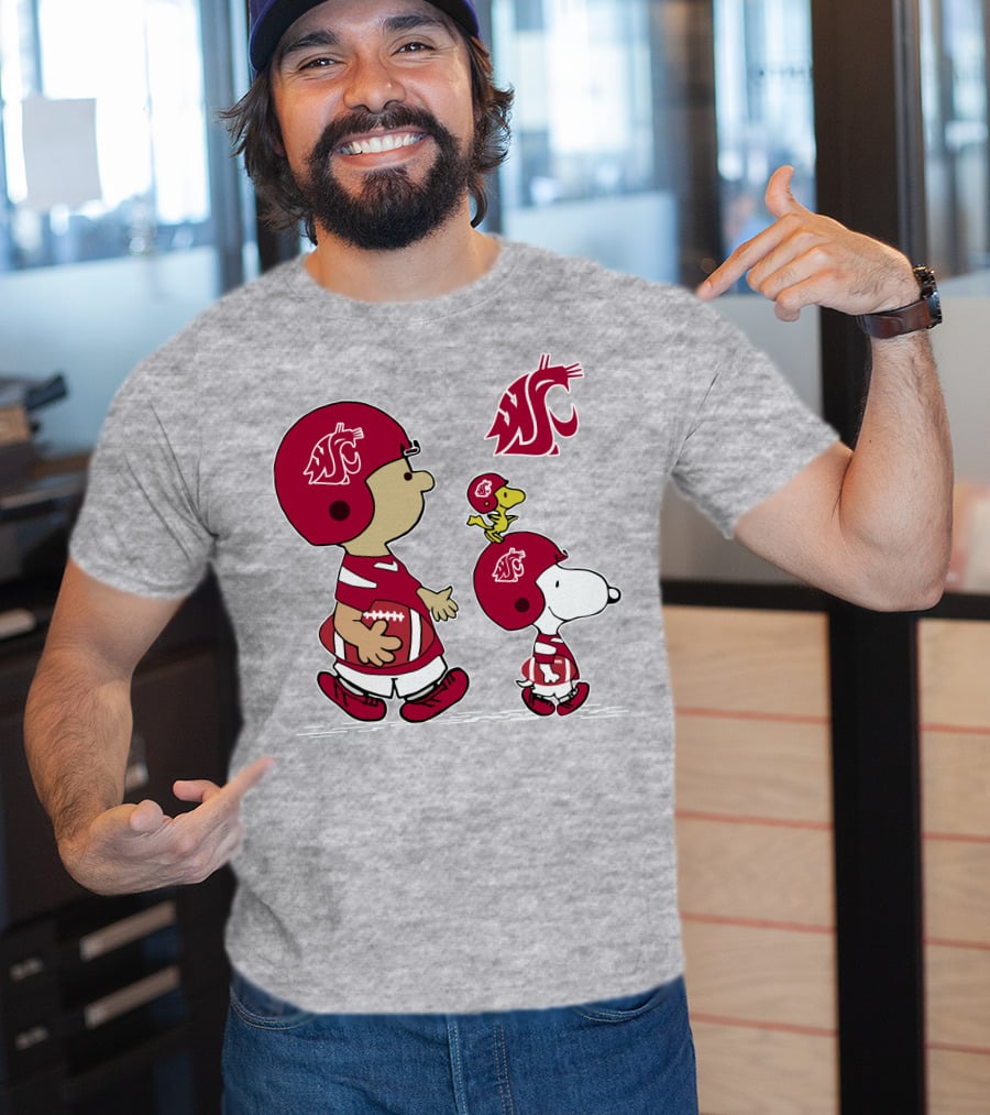 Washington State Cougars Snoopy Football Peanuts T-Shirt