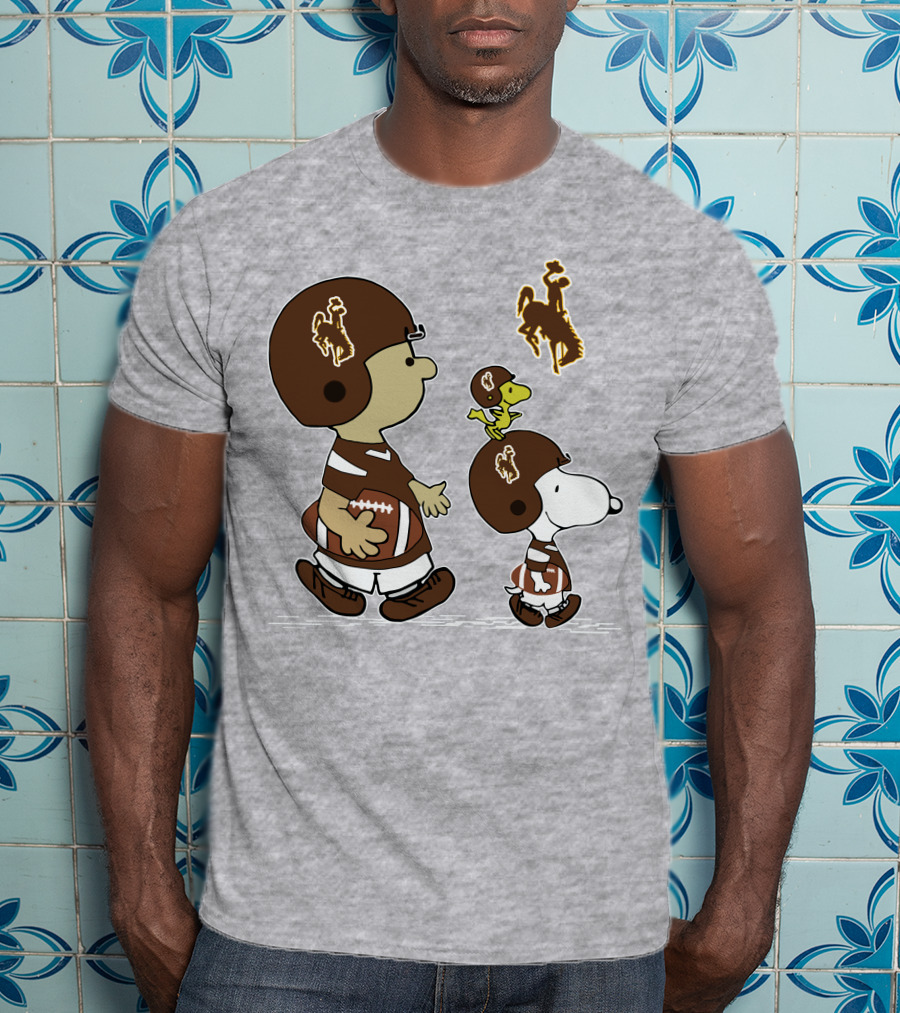 Wyoming Cowboys Peanuts Characters Football T-Shirt