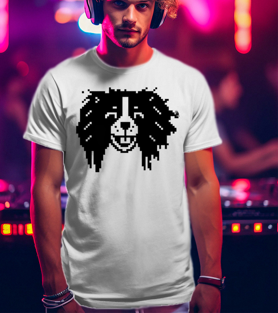 Charles Spaniel Louie 8 Bit Pixel Dog Face T-Shirt