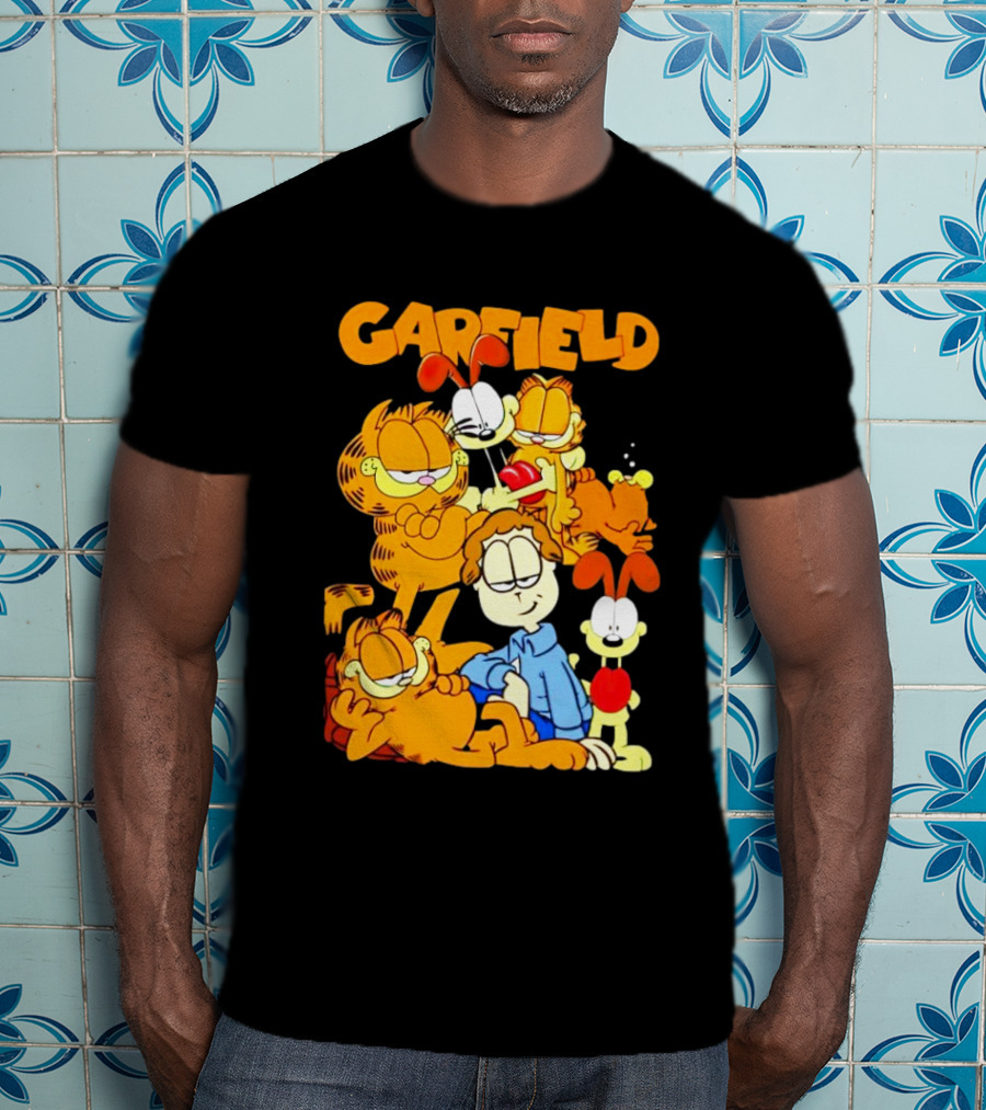 Garfield And Friends Cartoon Characters Reunion T-Shirt