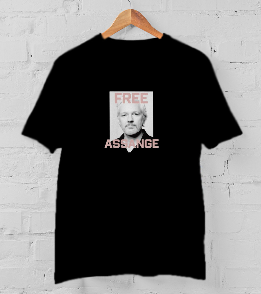 Free Julian Assange Kendama T-Shirt