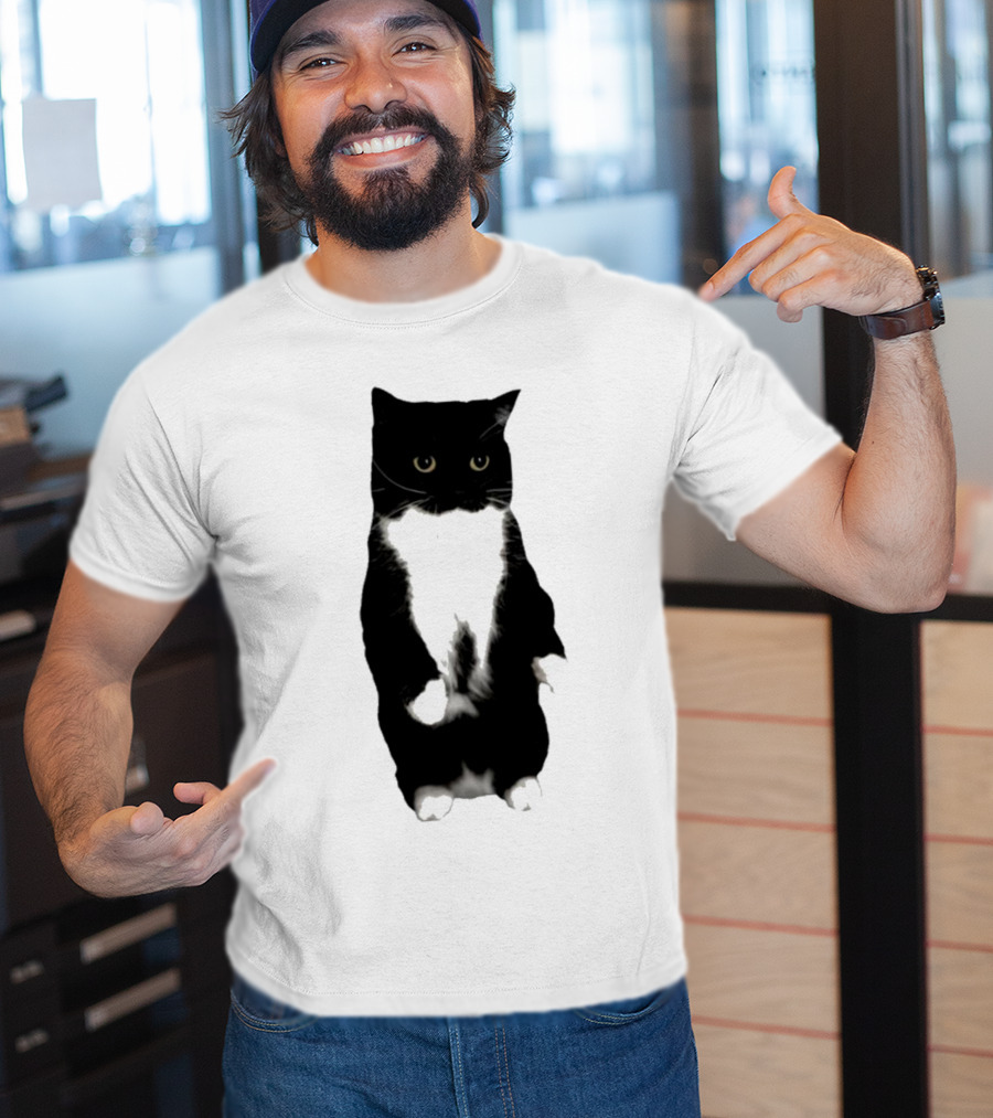 Unicouniuni Cat Playful Tuxedo T-Shirt