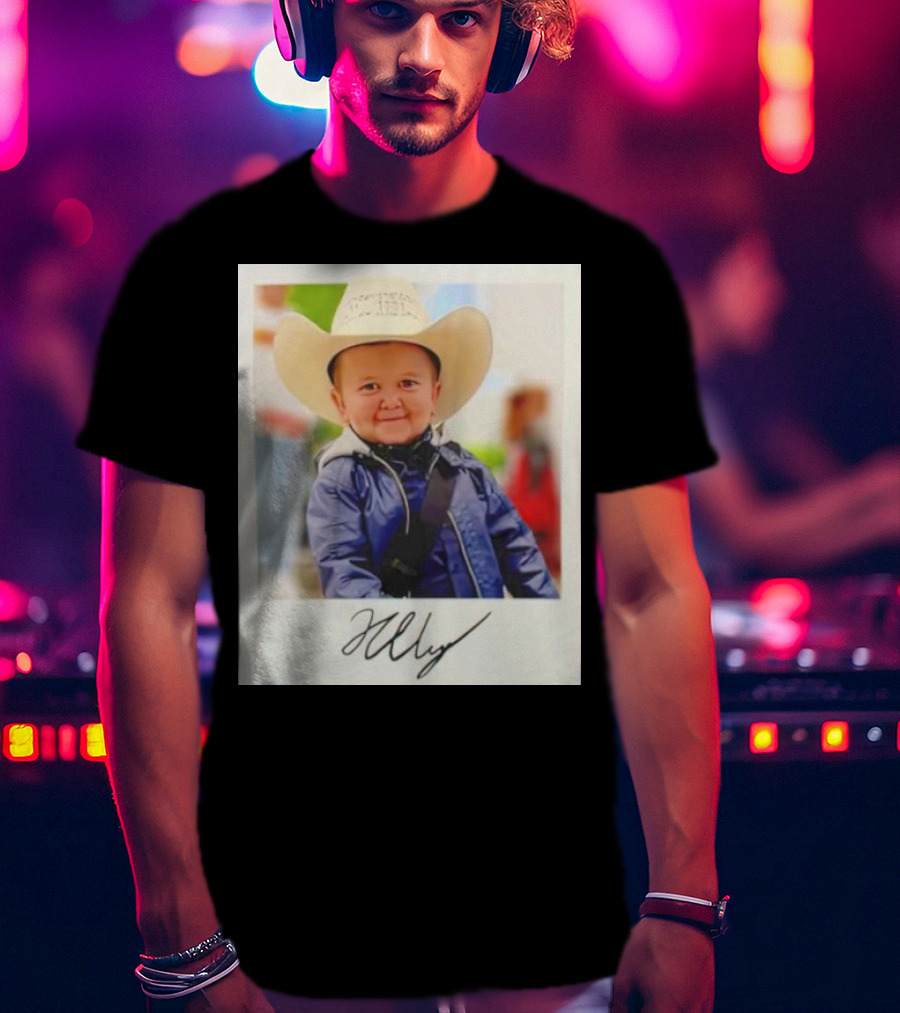 Hasbulla Magomedov Cowboy Polaroid Signature Image T-Shirt