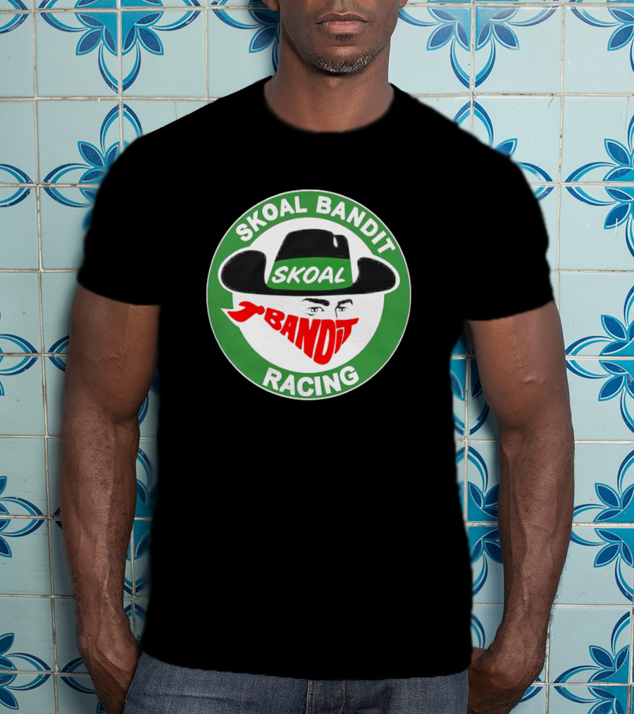 Skoal Bandit Racing Skoal Bandit Logo Cowboy Hat Red Bandana T-Shirt