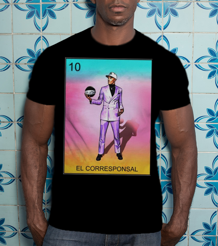 10 El Corresponsal Lotería Card Style In Lavender Suit Holding Basketball T-Shirt