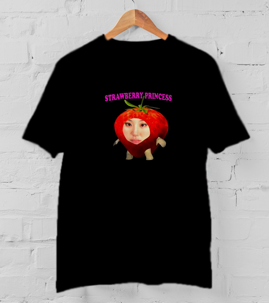 Strawberry Princess Chae Fresita Face Inside Berry T-Shirt