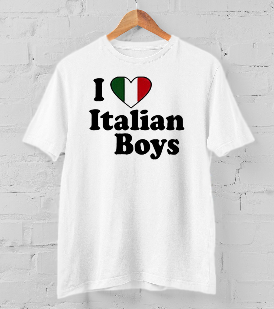 I Heart Italian Boys With Tricolor Flag Heart T-Shirt