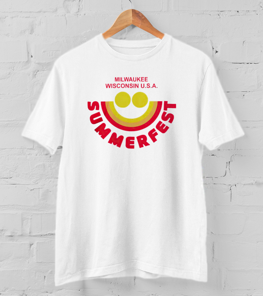 Milwaukee Wisconsin USA Summerfest Iconic Smile T-Shirt