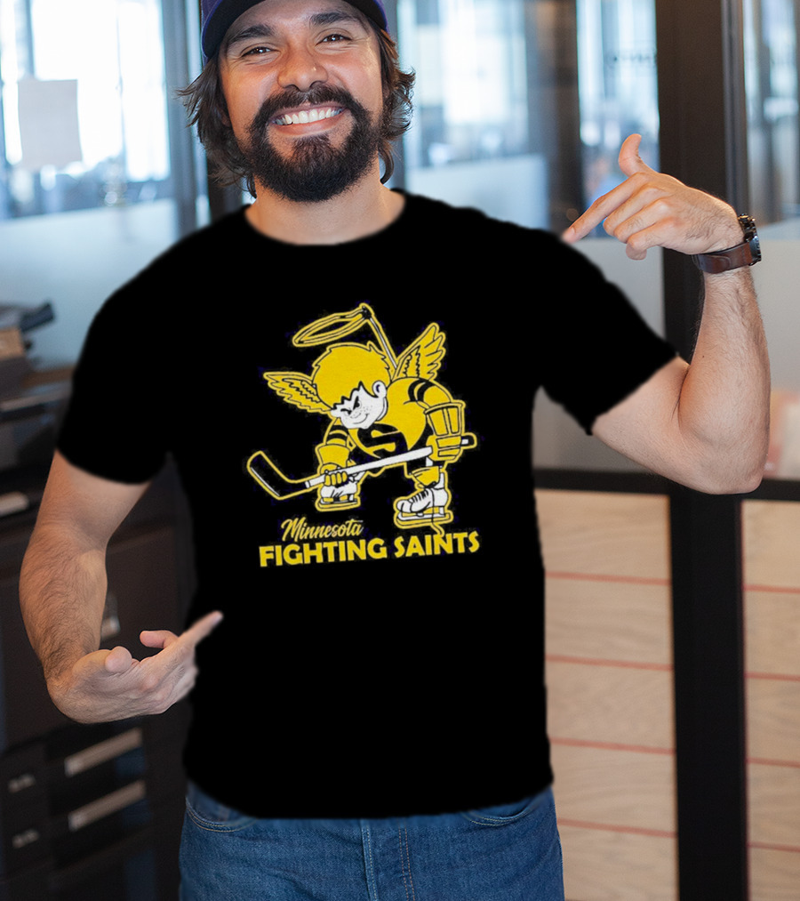 Minnesota Fighting Saints Hockey Mascot Vintage T-Shirt