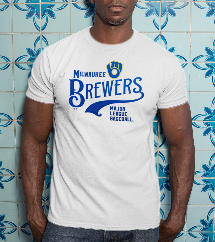 Milwaukee Brewers Major League Baseball T-Shirt
