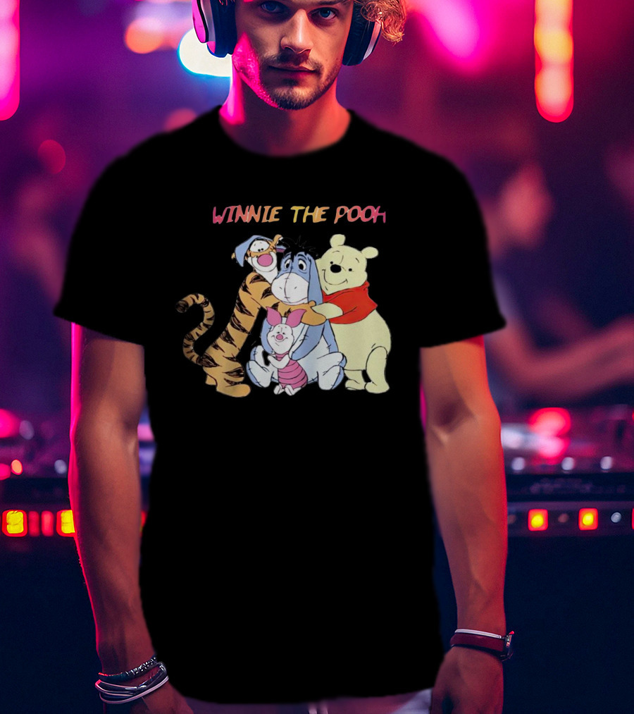 Winnie The Pooh Tigger Eeyore Piglet Hug Friends T-Shirt