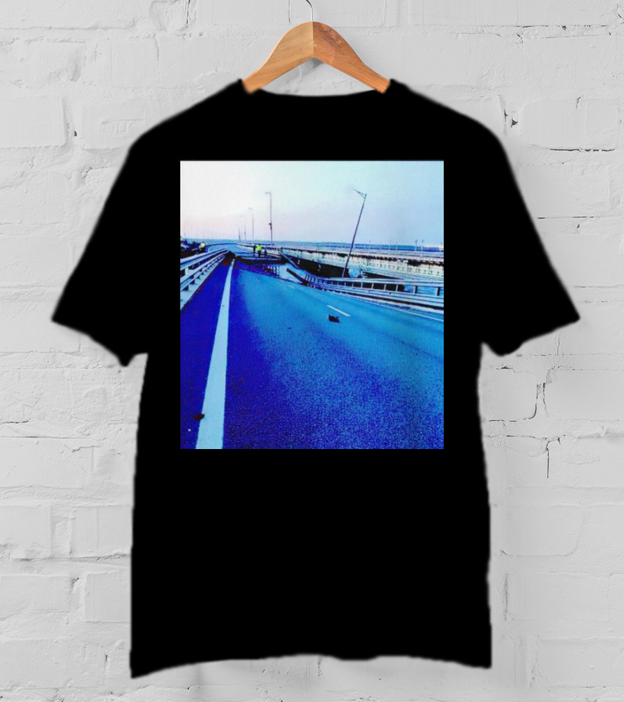 Crimean Kerch Bridge Partial Collapse Scene T-Shirt