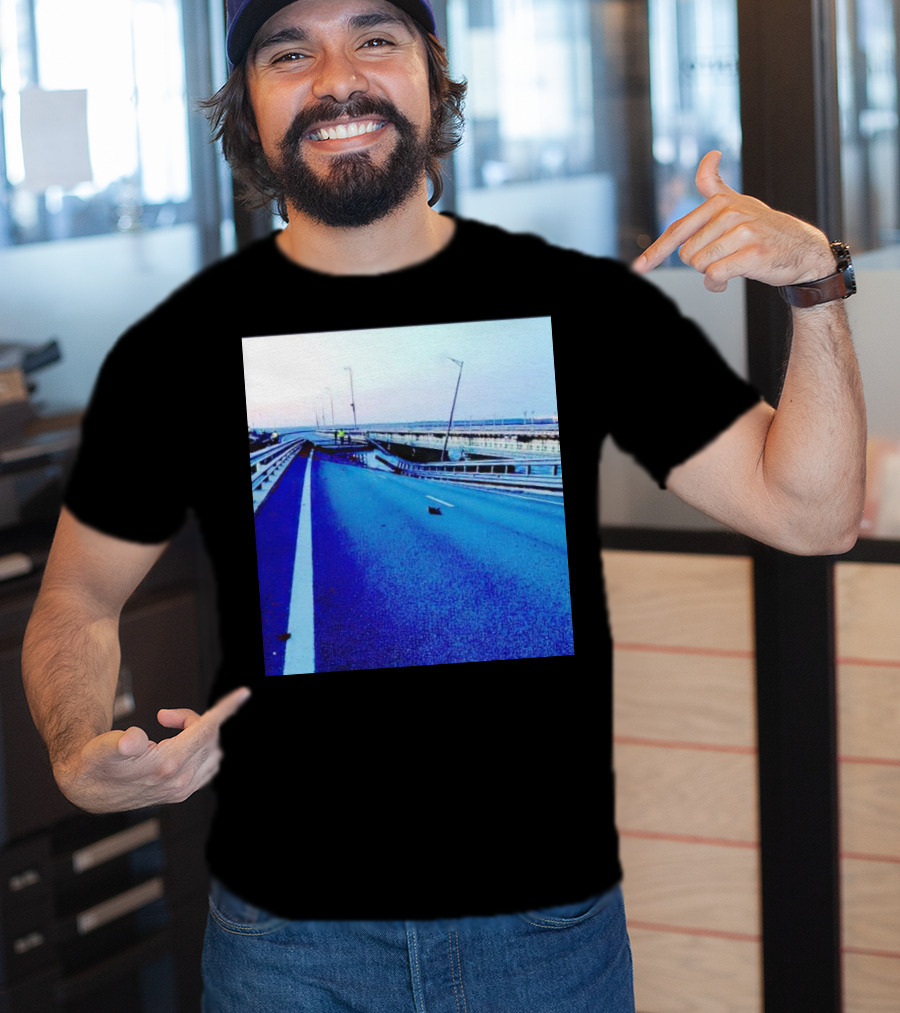Crimean Kerch Bridge Partial Collapse Scene T-Shirt