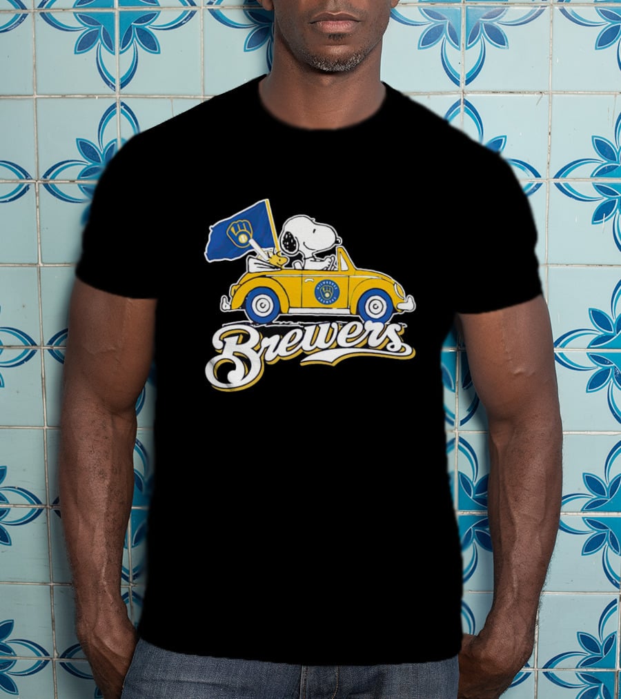 Snoopy And Woodstock Driving Car With Brewers Flag T-Shirt