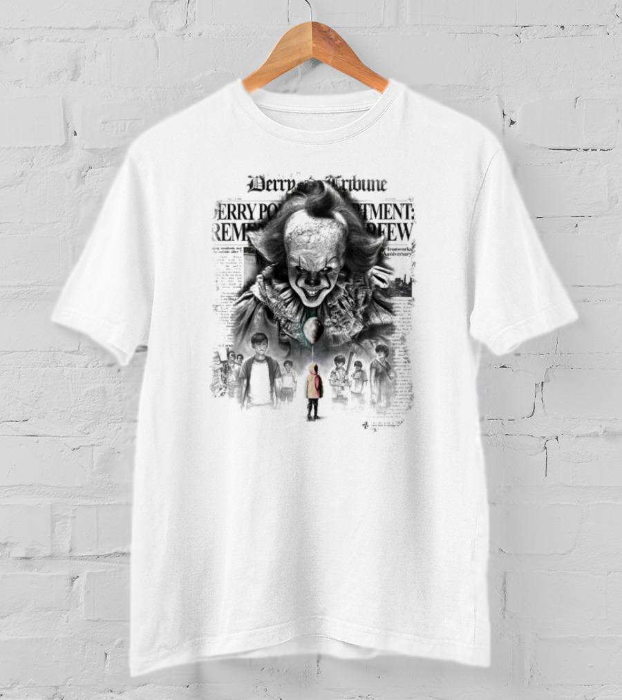 Derry Tribune Pennywise Halloween Newspaper Remnant View T-Shirt