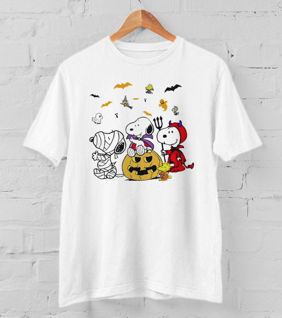 Halloween Snoopy Trick Or Treat With Pumpkin And Ghosts T-Shirt