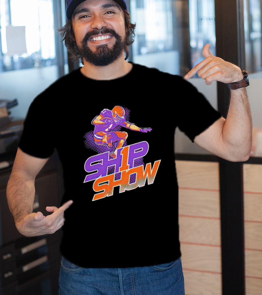 Clemson Tigers Ship Show Football Player In Orange And Purple T-Shirt