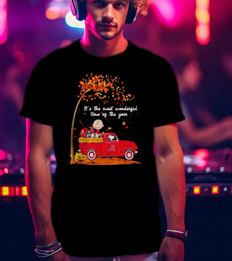 Peanuts Characters Alabama Crimson Tide Fall It's The Most Wonderful Time Of The Year Truck Football Pumpkins Leaves T-Shirt