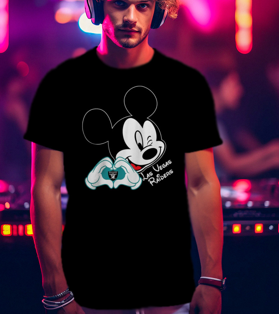 Mickey Mouse Heart Las Vegas Raiders NFL Team T-Shirt