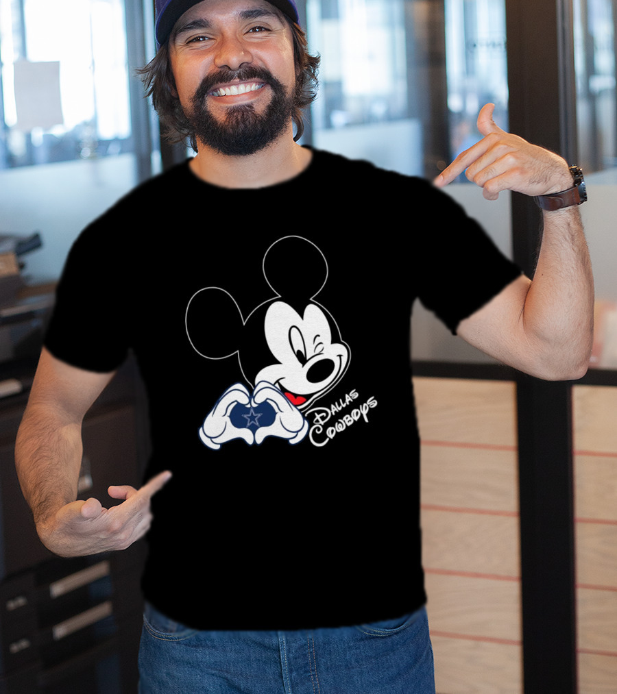Dallas Cowboys Mickey Mouse Heart Star Fandom T-Shirt