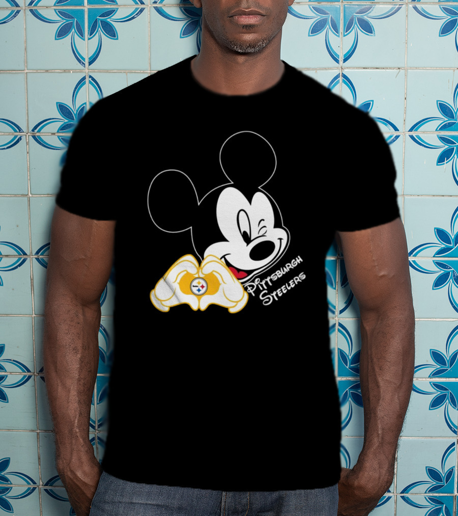 Mickey Mouse Heart Hands Pittsburgh Steelers T-Shirt