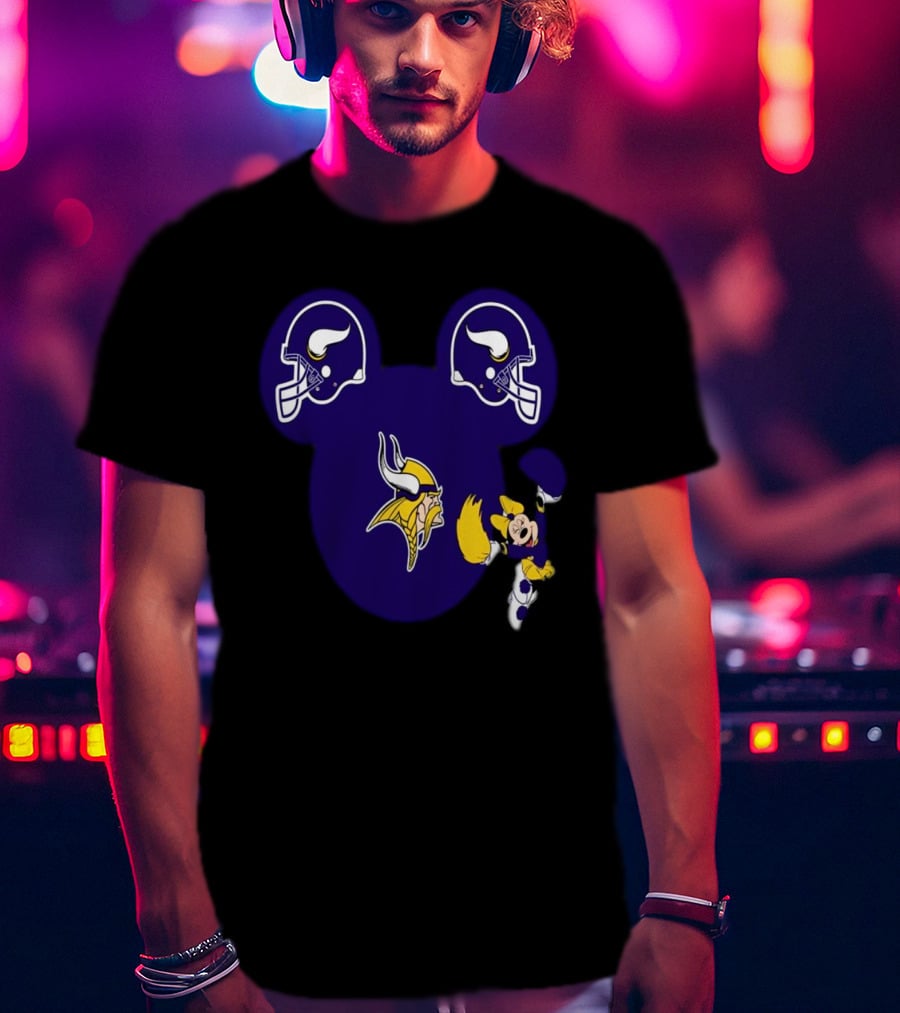 Minnesota Vikings Mickey Mouse Helmets T-Shirt