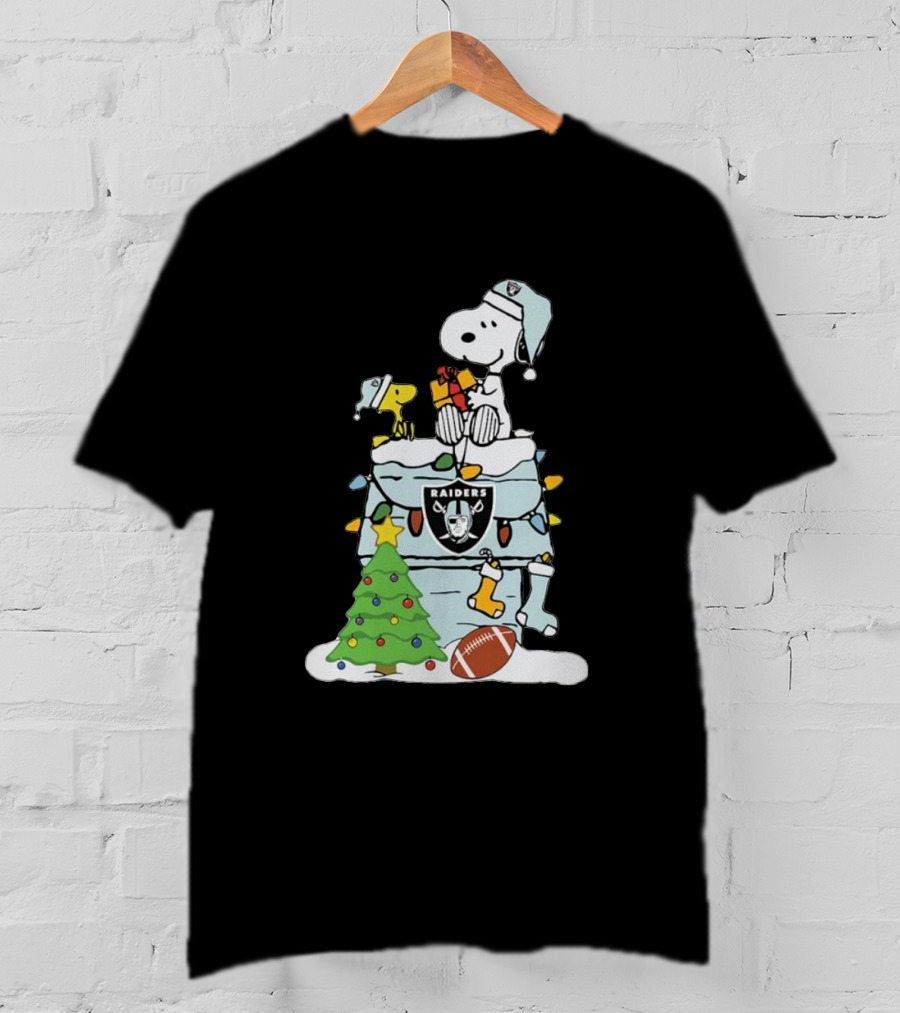 Raiders Snoopy Christmas With Doghouse Lights And Football T-Shirt