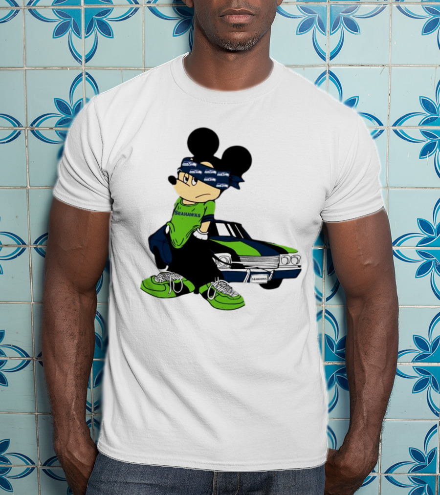 Seattle Seahawks Mickey Mouse Gangster Car Football Fan T-Shirt