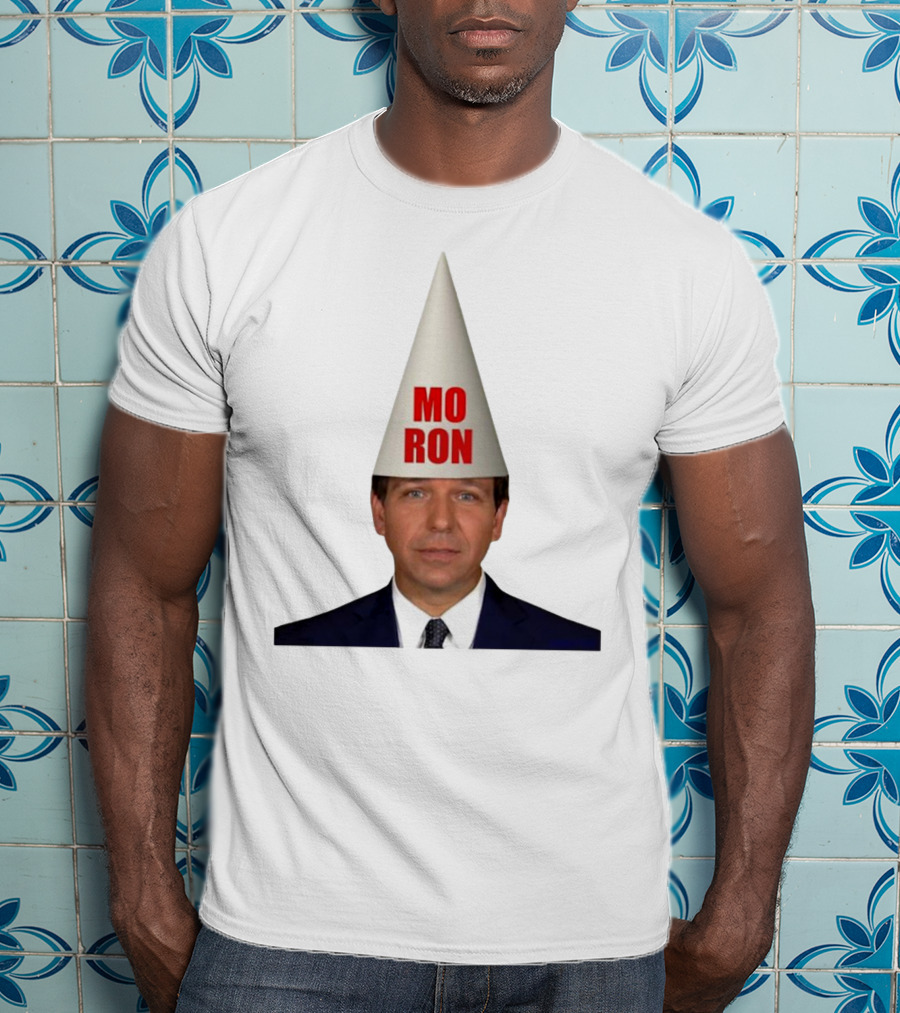 Mo Ron Anti Ron Desantis Meme Dunce Cap T-Shirt