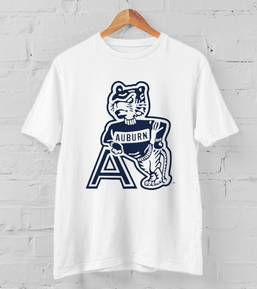 Auburn Tigers Throwback Orange Vintage Logo Tiger With A T-Shirt