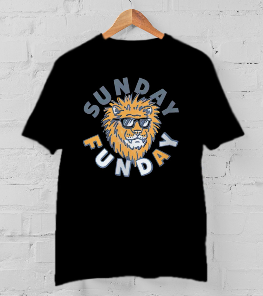 Sunday Funday Cool Sunglasses Lion Detroit Football T-Shirt