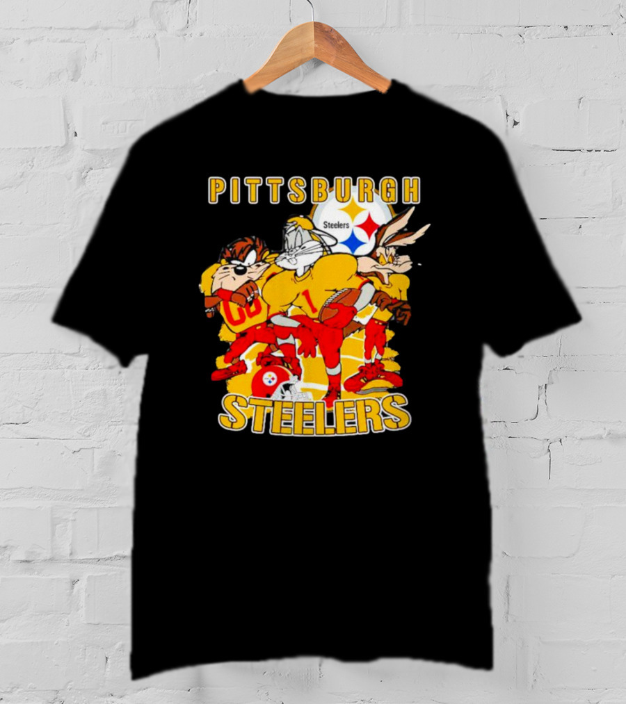 Pittsburgh Steelers Looney Tunes Bugs Taz Daffy Football Team T-Shirt